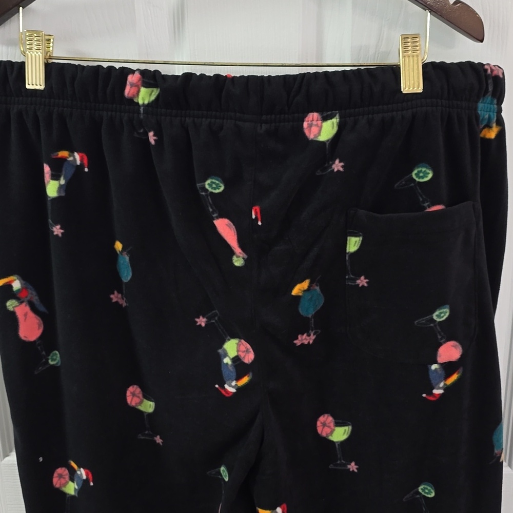 NWT Tommy Bahama Men's Fleece Pants Tropical Toucan Black Size XL - Picture 8 of 16